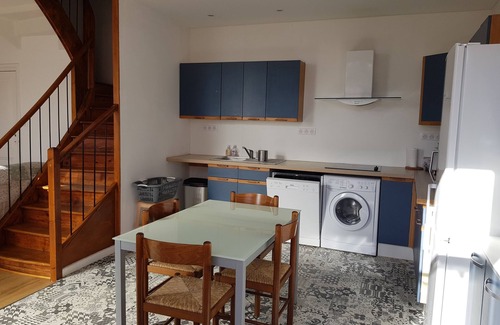 Izeaux Maison | House La Galinette 9 people Heated swimming pool Hammam Jacuzzi Sauna