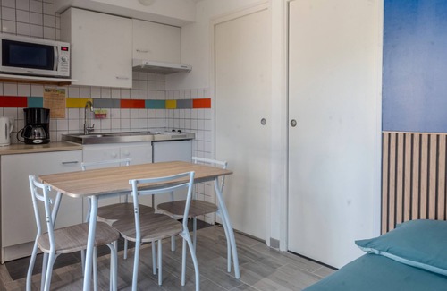 Mortiers Maison | Maison 'Les Roses De Jonzac' avec piscine privée, terrasse privée et Wi-Fi