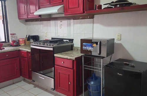 San Felipe del Agua Maison | House located in a residential area, 3 blocks away from Colosio Park.