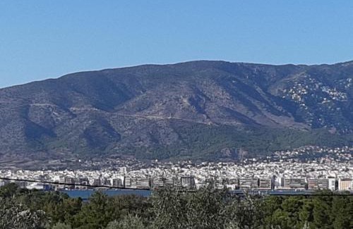 Volos City Centre Appartement | House Loft by Kiki's Villa with unlimited Volos and Pelion View