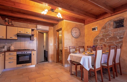 Bibici Maison | House Mihael (Istria - Svetvinčenat)