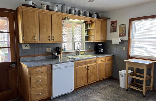 Westford Maison | House minutes from Pymatuning Lake!