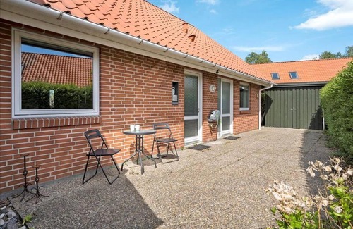 Lystrup Villa | House near public transport