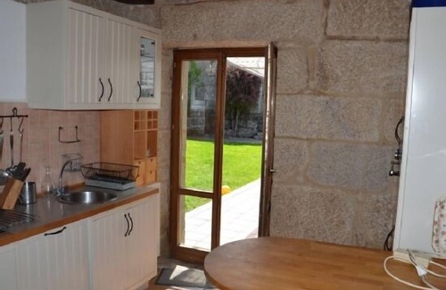 Ponte Caldelas Cottage | Casa de Anceu pour 8 personnes