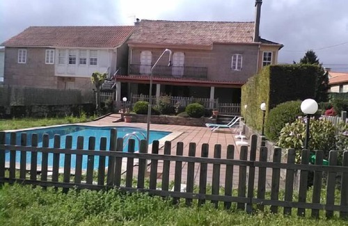 Ponte Caldelas Cottage | Casa de Anceu pour 8 personnes