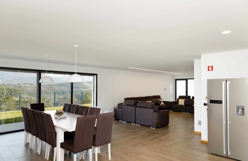 Britelo Maison | House of Blueberries Duke T8