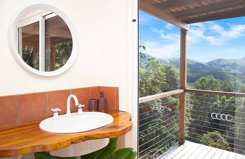 Upper Burringbar Cabine | "House Of Cadeau"