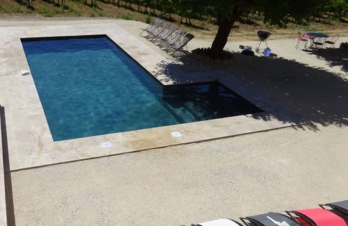 Puymeras Villa | Villa refaite à neuf avec piscine privée, en Provence, 14 personnes