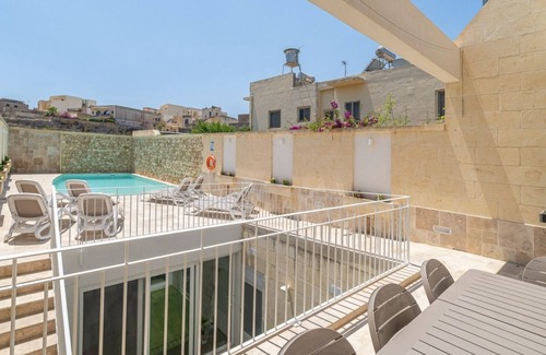 Munxar Villa | House of character with heated indoor pool in Gozo