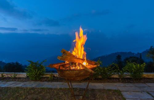 Kaul Maison | House of Hive, Mukteshwar