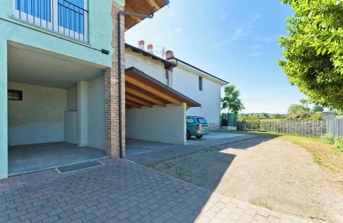 Pollenzo Appartement | House of Pollenzo, Roman gate connecting the Langhe to the Roero region