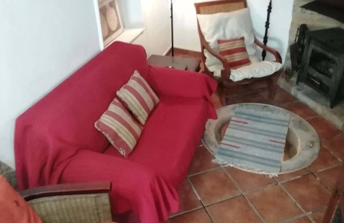 Santa Maria da Devesa Cottage | Maison du château. L'expérience et le frisson de vivre à l'intérieur des murs.
