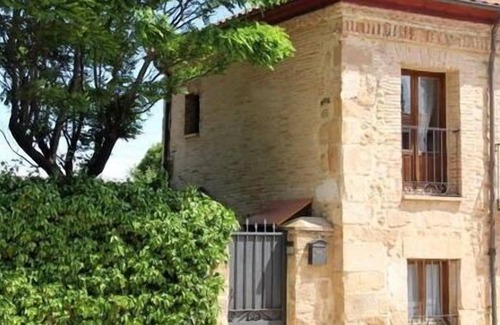 Soria Cottage | Maison de la rivière Soria pour 7/8 personnes. Maison rustique de la rivière à Soria Capital.