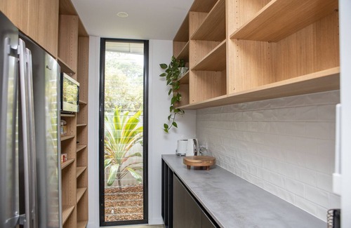 Pottsville Maison | house on anne - in the heart of pottsville