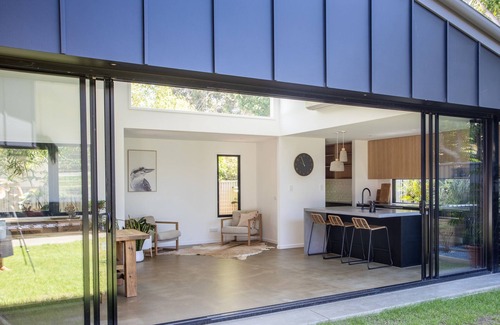 Pottsville Maison | house on anne - in the heart of pottsville