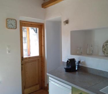 Lesbos Maison | House on Lesbos, Greece