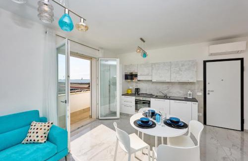 Fiumicino Appartement | House on the Beach near seafood and wine restaurant