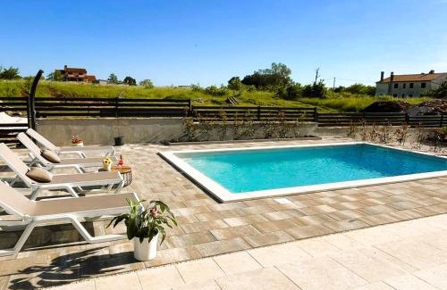 Bibici Maison | House Paola