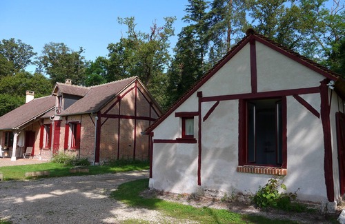 Selles-Saint-Denis Maison | Maison, Selles Saint-Denis