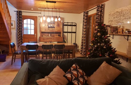 Vielle-Louron Chalet De Ski | Maison chalet plein sud en Vallée du Louron près Loudenvielle classé 3*** Wifi