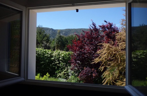 Maubec Maison | MAISON & SPA FACE AU LUBERON