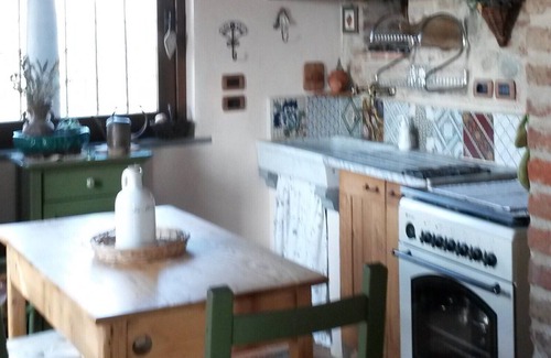 Gioiella Maison | House surrounded by the Tuscan-Umbrian countryside. Lake view. private garden. Pool.