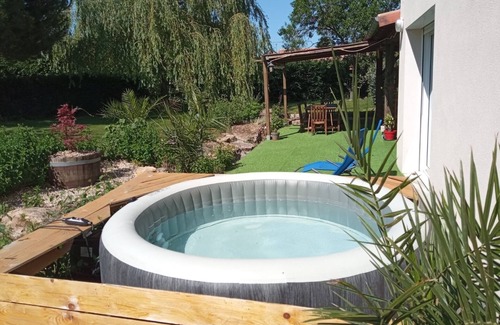 Faveraye-Machelles Maison | House surrounded by nature and relaxation for the whole family