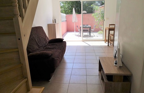 Le Bosc Appartement | T3 holiday rental in Hérault garden near Lac Salagou