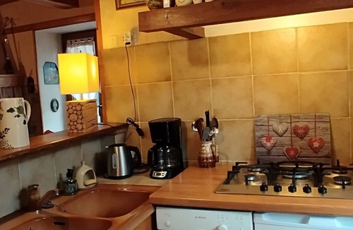 Arrien-en-Bethmale Maison | Maison T3, Arrien-En-Bethmale, proche Saint-Girons, Pyrénées ariégeoises
