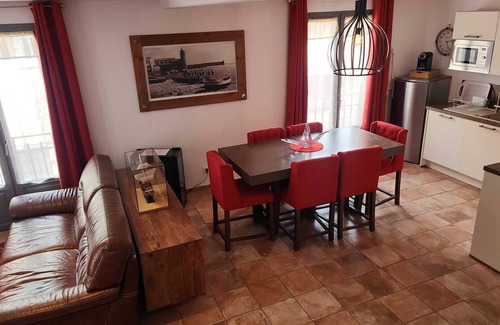 Collioure Maison | Spacieuse maison T3 confort et élégance, vue mer, parking privé, classée *****