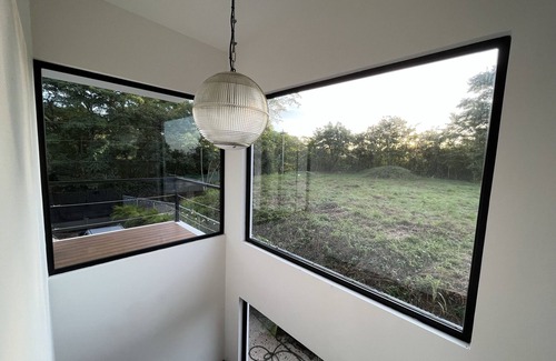 Santiago Maison | House upon the Hill With Beautiful sunset views