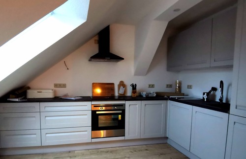Luckow Appartement | House under the oaks, apartment for 7 persons - Haus unter den Eichen