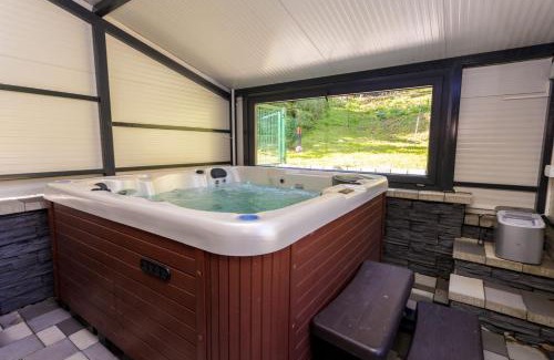 Vrbovsko Maison | House Veles