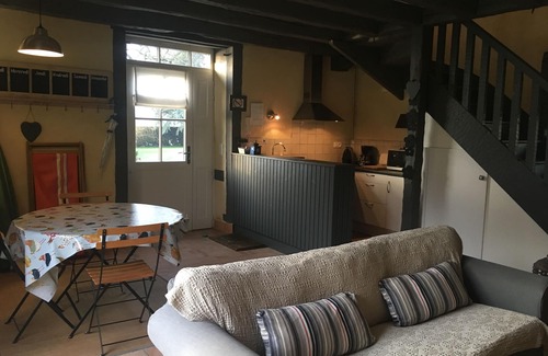 Acigne Maison | Rennes maison de charme au bord d’un étang