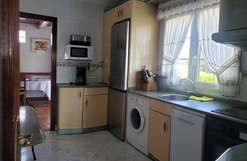 Marron Maison | Maison / villa - AmpueroMaison avec jardin