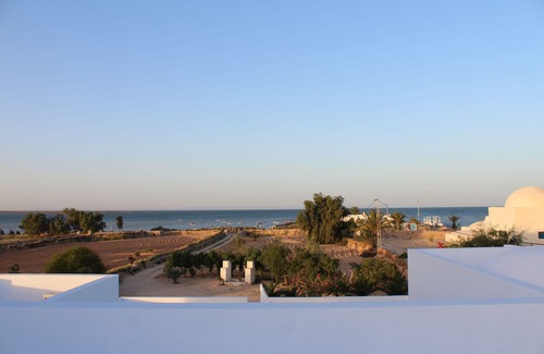 Djerba Ajim Maison | villa avec piscine en bord de mer et plage dans un sité féerique