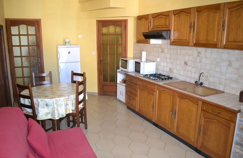 Omessa Maison | Maison de village proche de la place