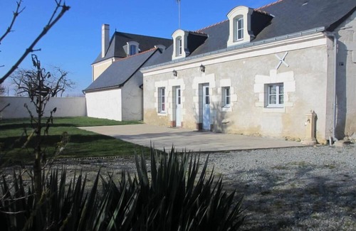 Pontigne Cottage | 15 minutes du zoo de la Fleche : PONTIGNE Gîte de Charme - pour 6/8 personnes