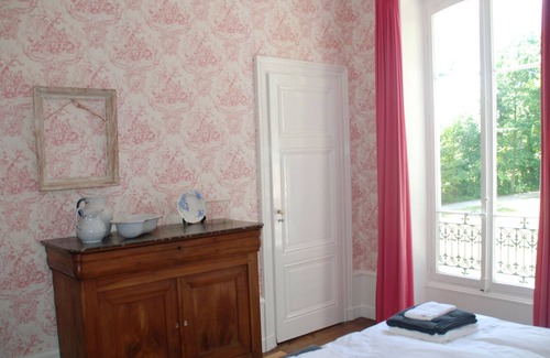 La Pacaudiere Autre | SUPER! Chateau Les Bardons / Villa avec piscine pour 12 personnes