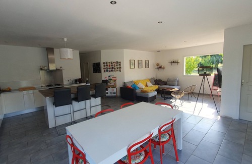 Saint-Paulet-de-Caisson Villa | Maison avec piscine et balançoire à 10 min de l'Ardèche et à 1h de la plage