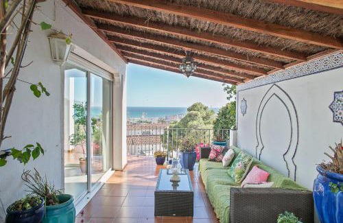 Sitges Maison | HOUSE WITH AMAZING VIEWS , OVERLOOKING THE FESTIVAL TOWN OF SITGES