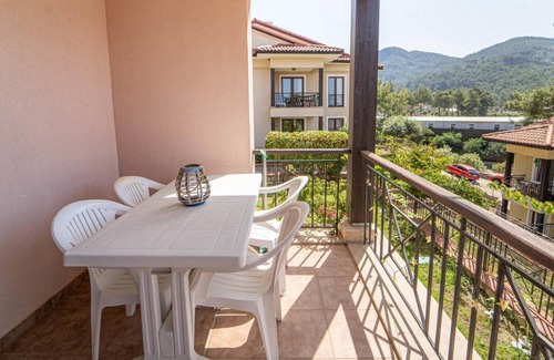 Gocek Appartement | House with Balcony and View near Beach in Gocek