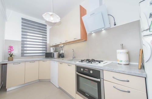Dracevac Appartement | Maison avec grande piscine privée, grand espace barbecue