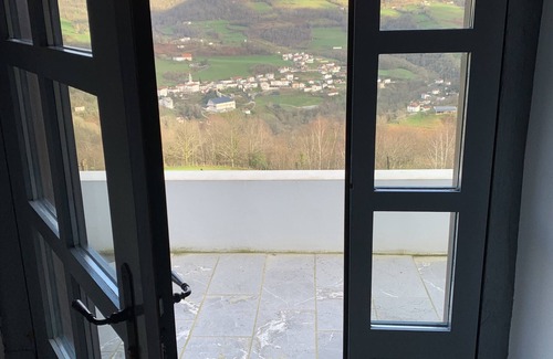Arneguy Maison | petite maison basque entièrement rénovée et pleine de charme