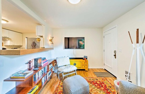 Clinton Maison | House with Deck on Whidbey Island, 1 Mi from Shore!