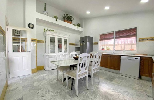 Colinas de San Antonio Villa | House with garden and private pool