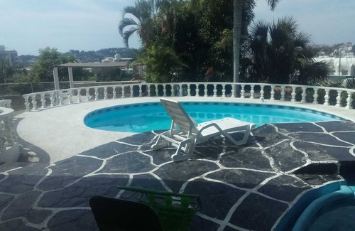 Caleta Maison | House with incredible ocean view and pool