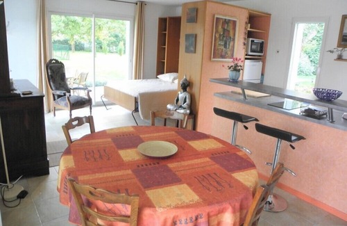 Limpiville Maison | Gîte "BRISEVAL" avec piscine intérieure chauffée toute l'année.