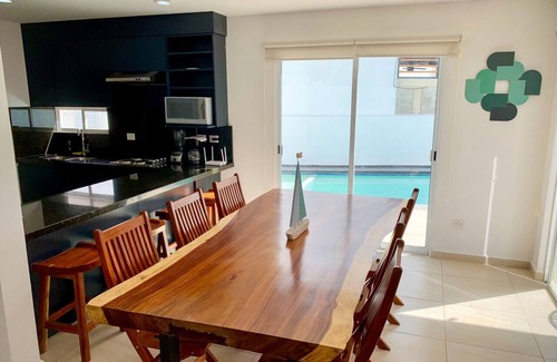 Cerritos Maison | House with its own pool-Almarena