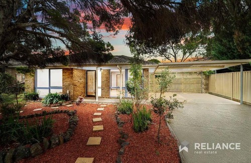 Hoppers Crossing Maison | House with Large Backyard for Kids near ZOO & Mall